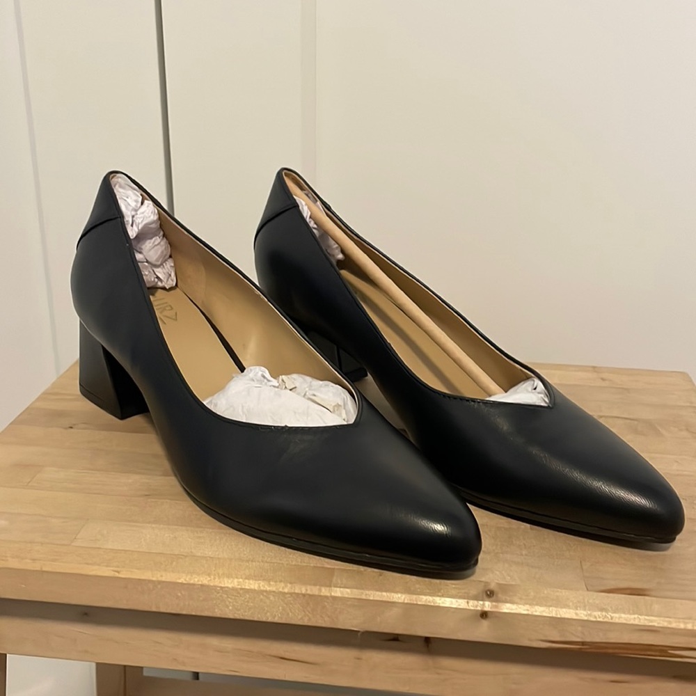 NWT - Naturalizer Malynn Pumps